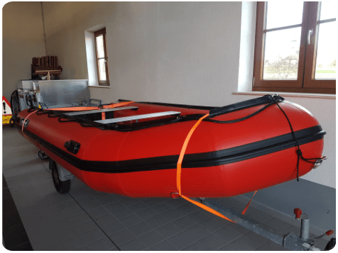 Schlauchboot der Freiwilligen Feuerwehr Egling für Wassereinsätze